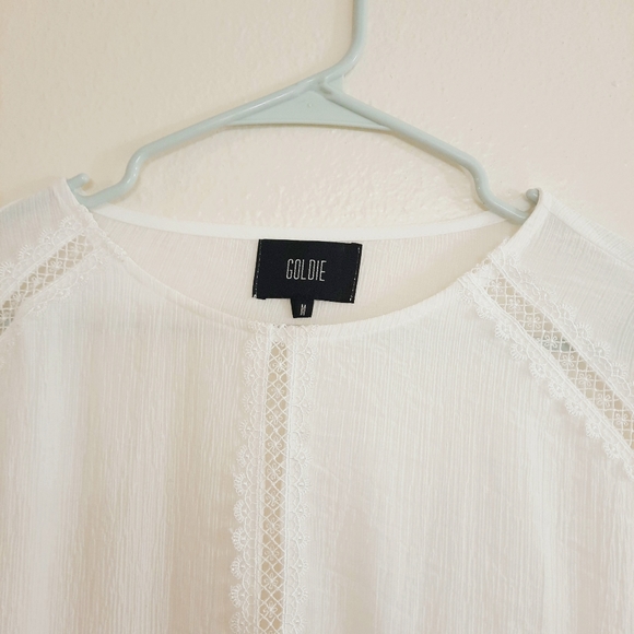 Goldie Cropped Lace Trim Top - Picture 2 of 4